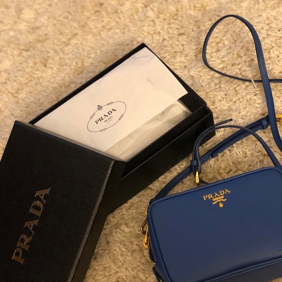 Authentic Prada Saffiano Camera bag Royal Blue - Picture 2 of 8